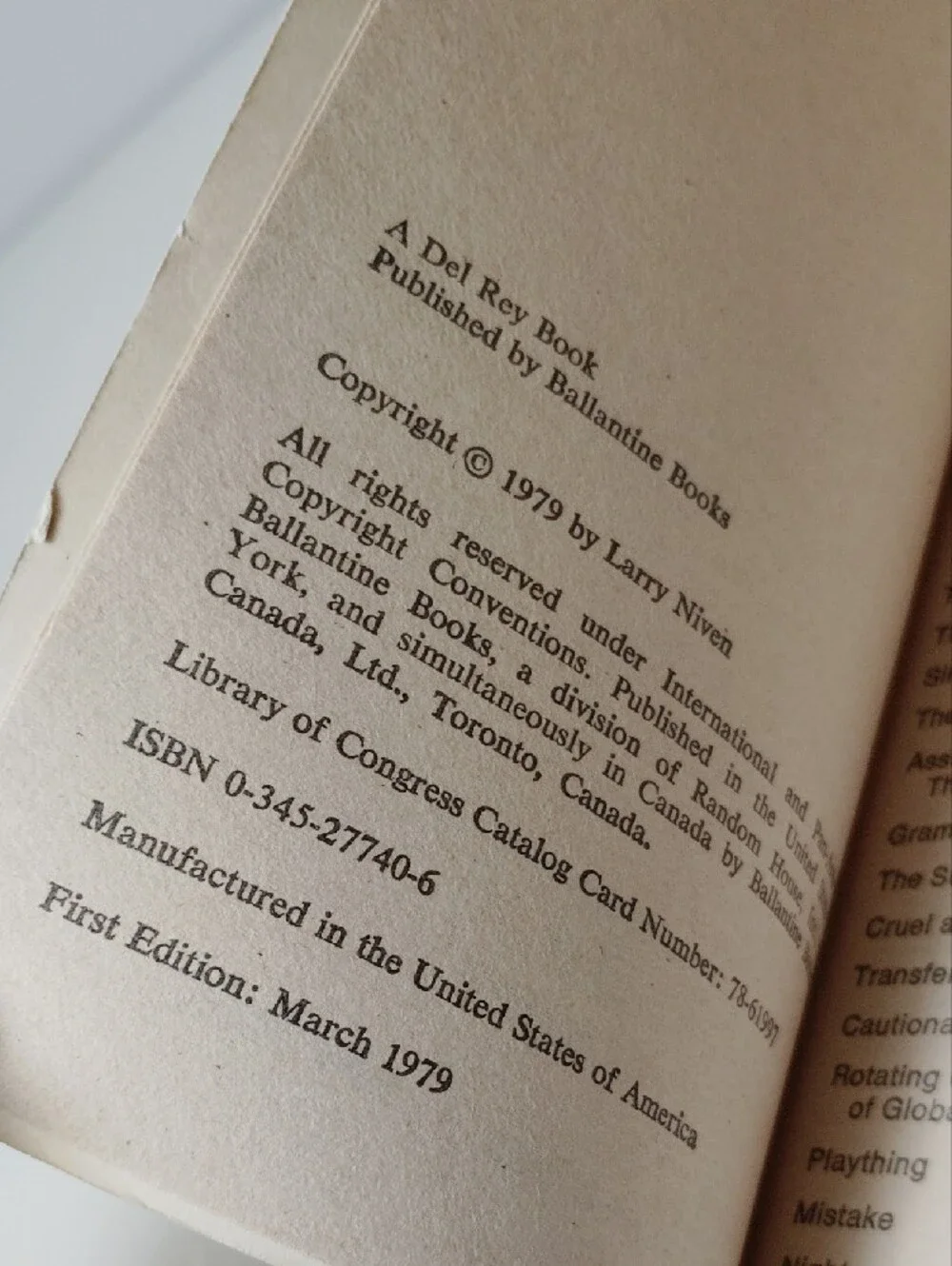 8 For $8 Larry Niven Convergent Series *First Edition* Scifi